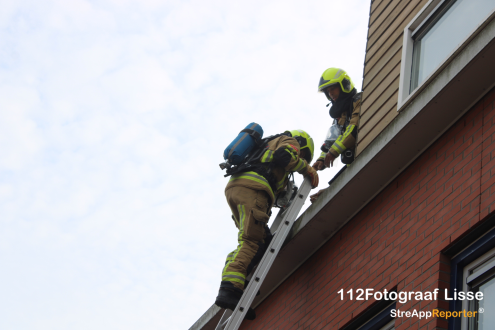 Brandweer rukt uit voor melding van rookmelder in gebouw