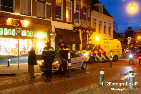 Auto ramt beweegbare paal in centrum Haarlem
