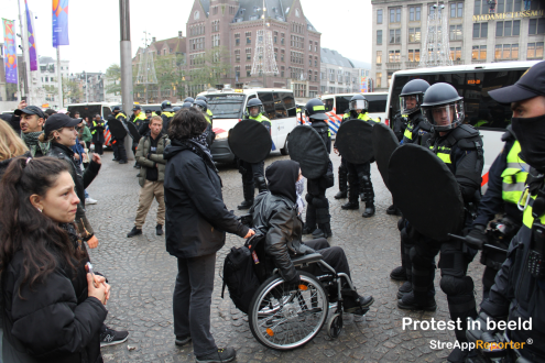 ME treedt op bij 'verboden protest'